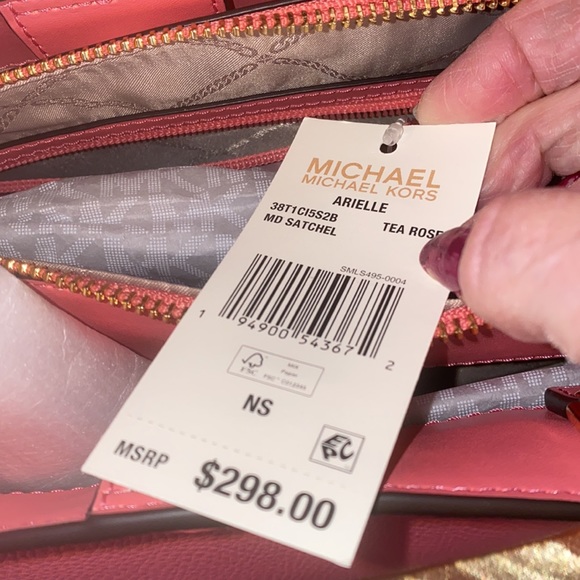 NWT Michael Kors Arielle Pebbled Faux Leather Satchel - Picture 12 of 12